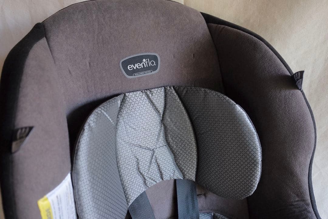 2点式　3点式　evenflo チャイルドシート イーブンフロー