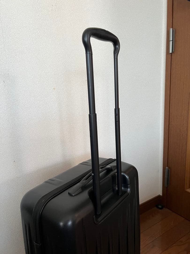 TUMI V3 キャリーケース