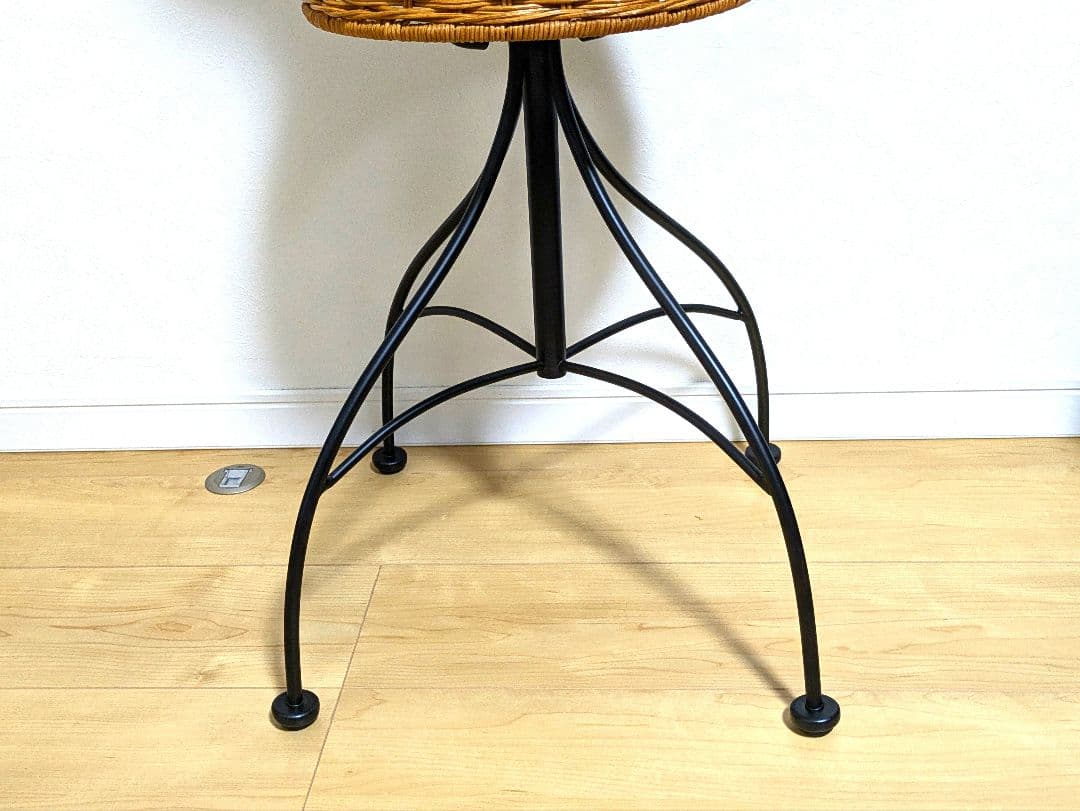 ラタン製トルソー マネキン　ボディ　婦人用ラタントルソー