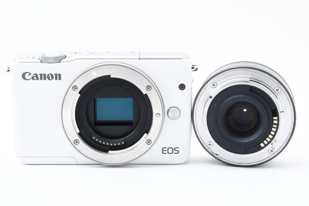Canon EOS M10 ホワイト パンケーキレンズ EF-M 22mm付