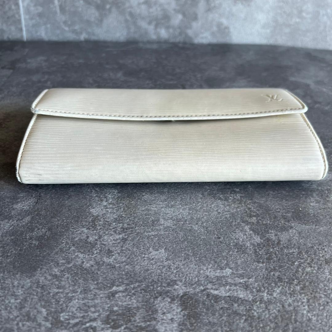 ⭐️ルイヴィトン⭐️ エピ ポルトフォイユ サラ イヴォワール 長財布 ホワイト