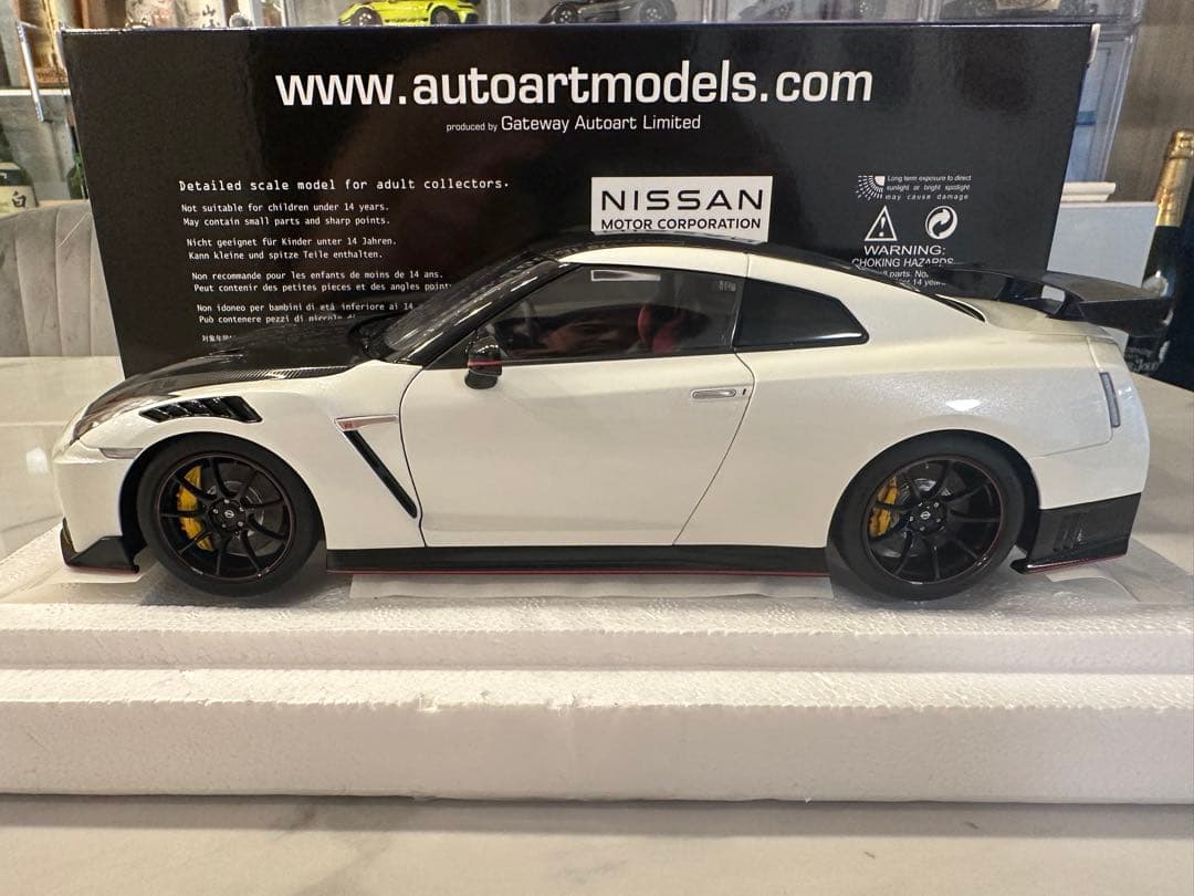 AUTOart オートアート 日産 GT-R R35 オマケあり ミニカー