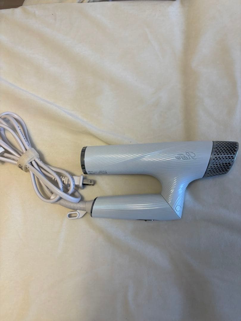 リファ　ドライヤー　スマート　ホワイト