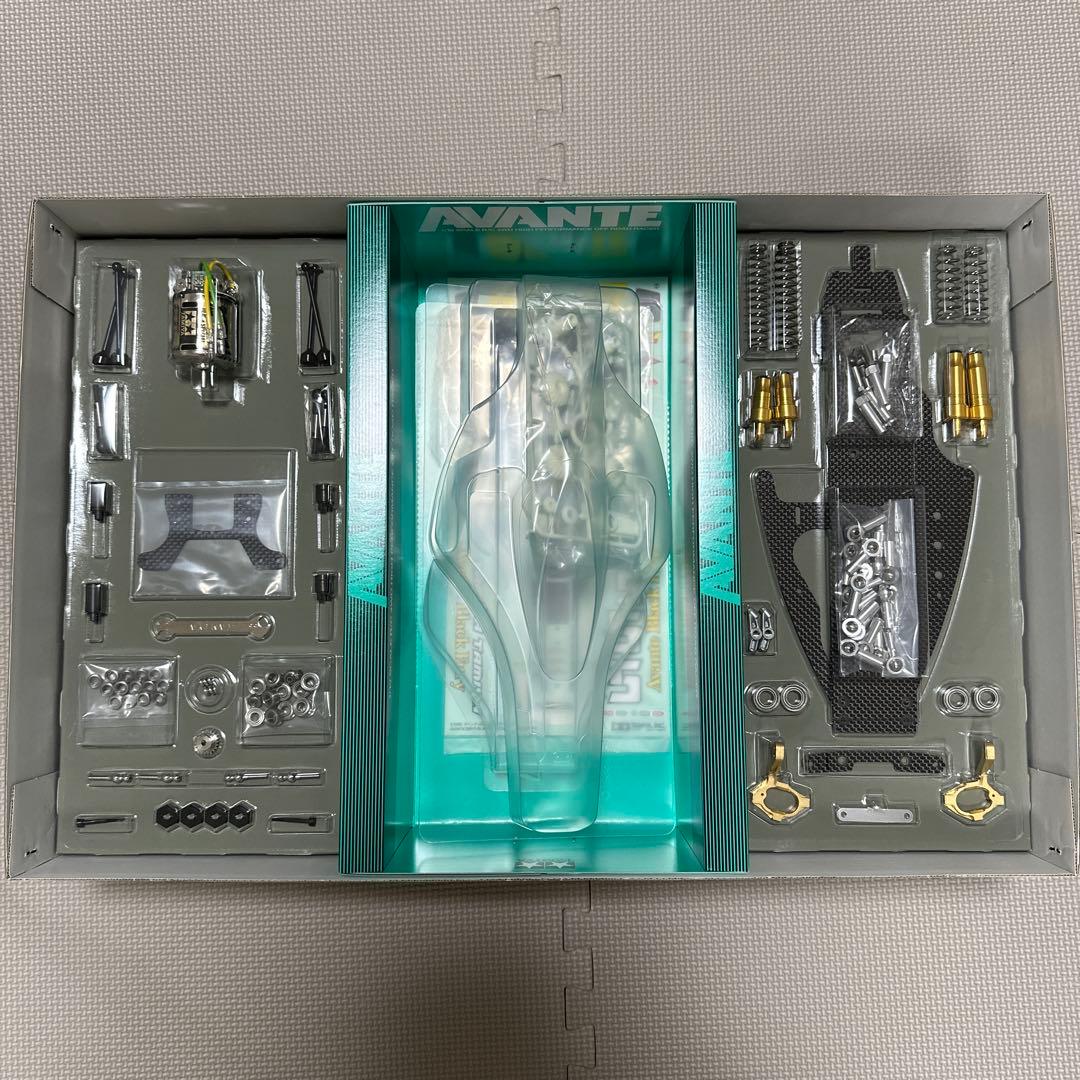 タミヤ 1/10 イグレス&アバンテ 2台セット