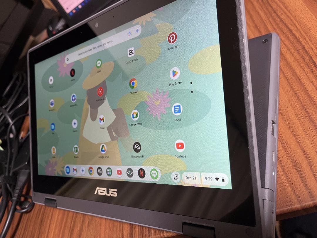ASUS Chromebook Flip CR1 タブレット可 タッチパネル