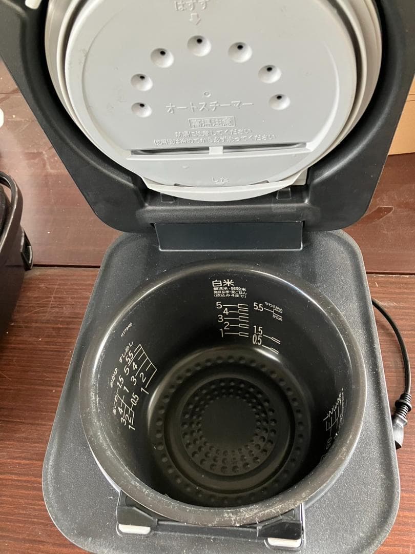 2023年製！日立 IHジャー炊飯器 5.5合炊き 1.0L RZ-V100FM