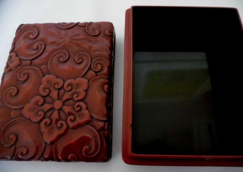 文化遺産★高岡漆器　石井勇介造　花文堆朱勇助塗 小箱 博物館 希少