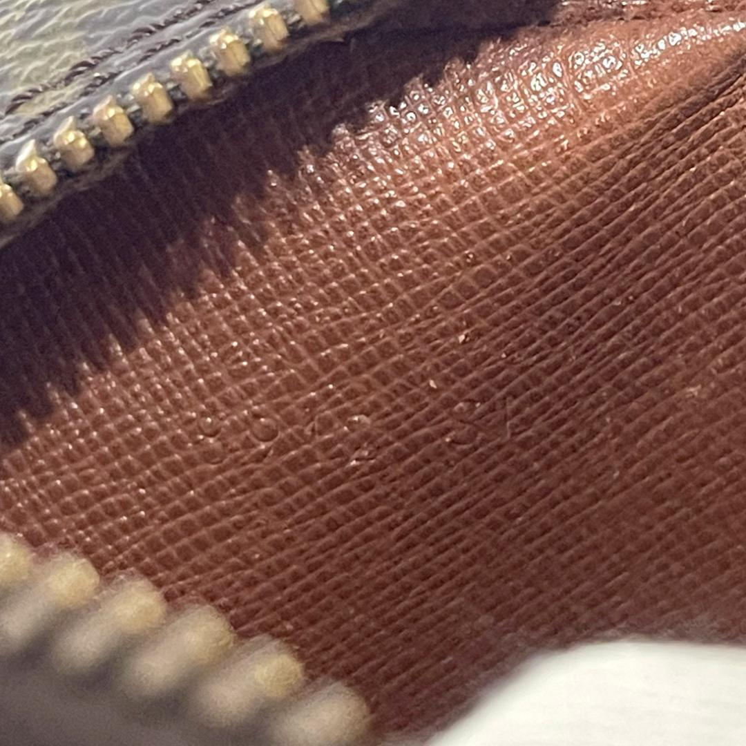 Louis Vuitton ルイヴィトン ダヌーブ ショルダーバッグ モノグラム