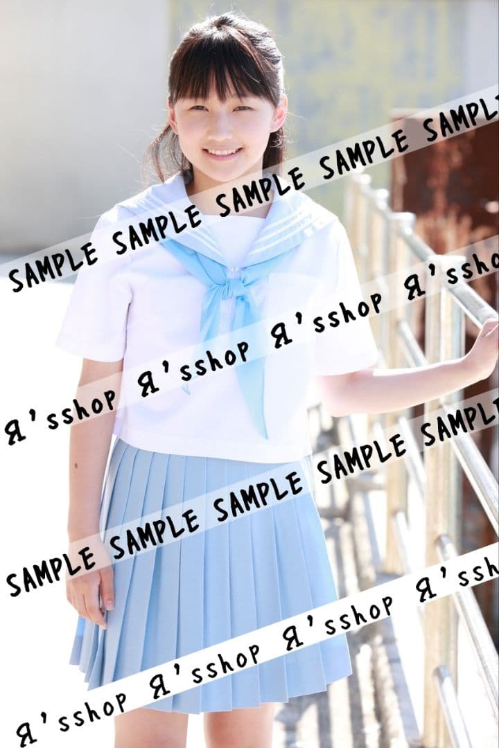 モーニング娘。 鞘師里保『さやしりほ』1st写真集 ワニブックス限定版カバー付き