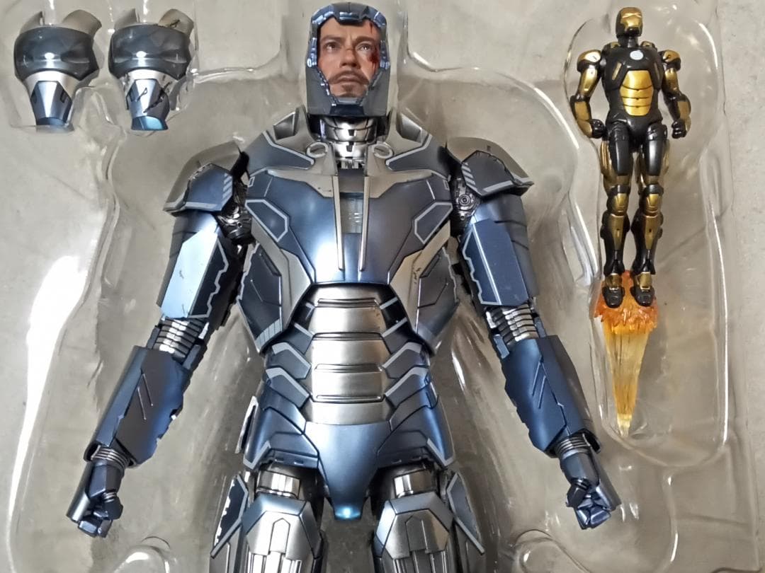 ホットトイズ アイアンマン マーク40 ショットガン