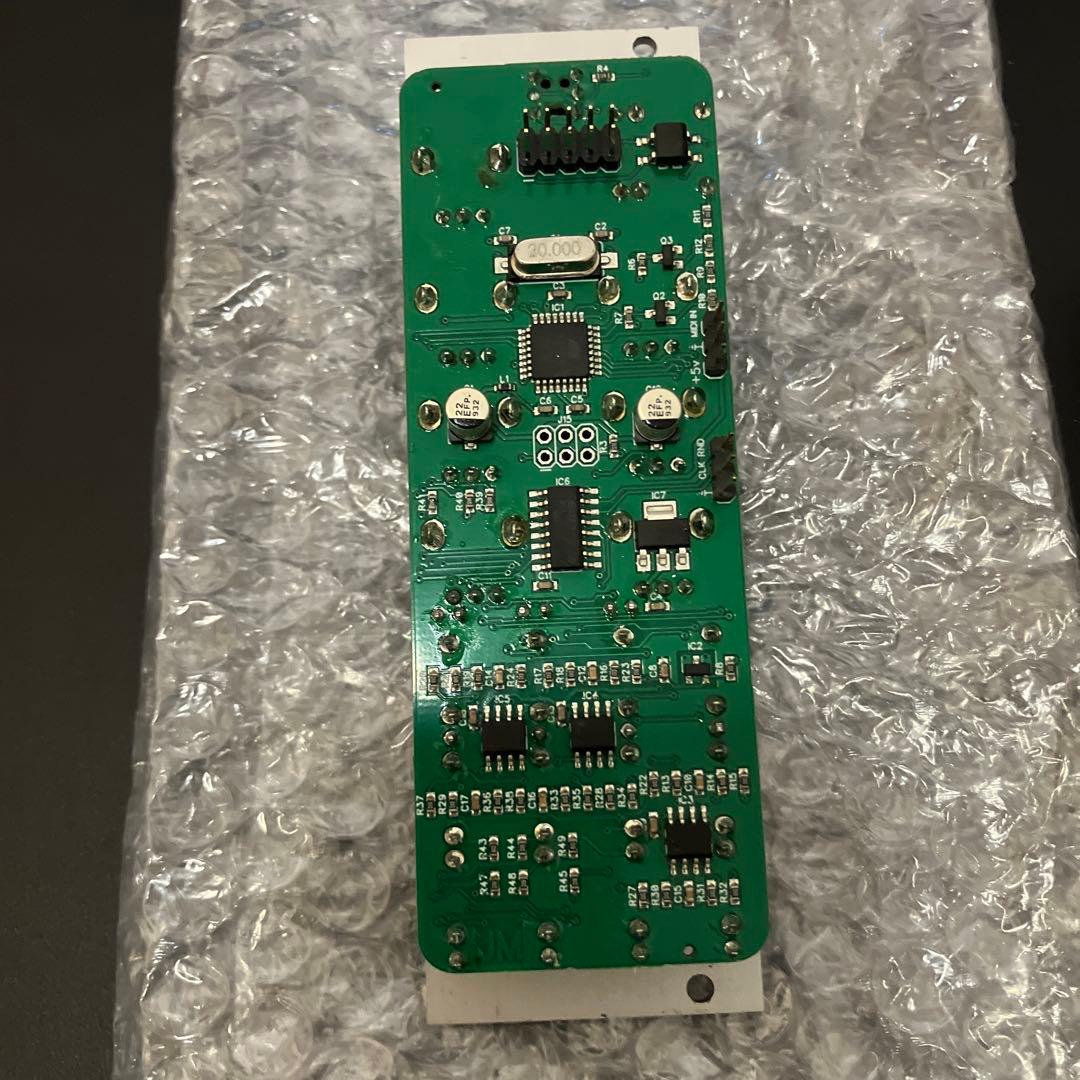 μGrids モジュラーシンセサイザー grids ugrids