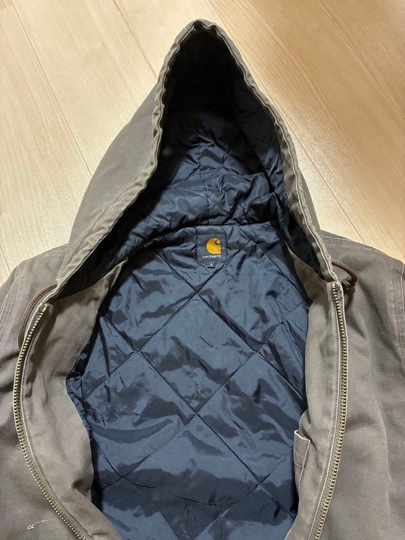 ソルティライチ　Carhartt フード付きジャケット オリーブ
