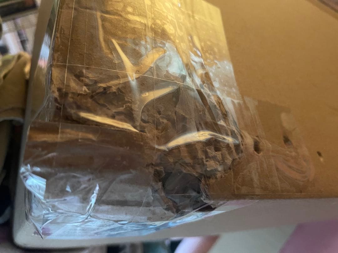 salut!サリュ お家モニタースタンド 新品未使用