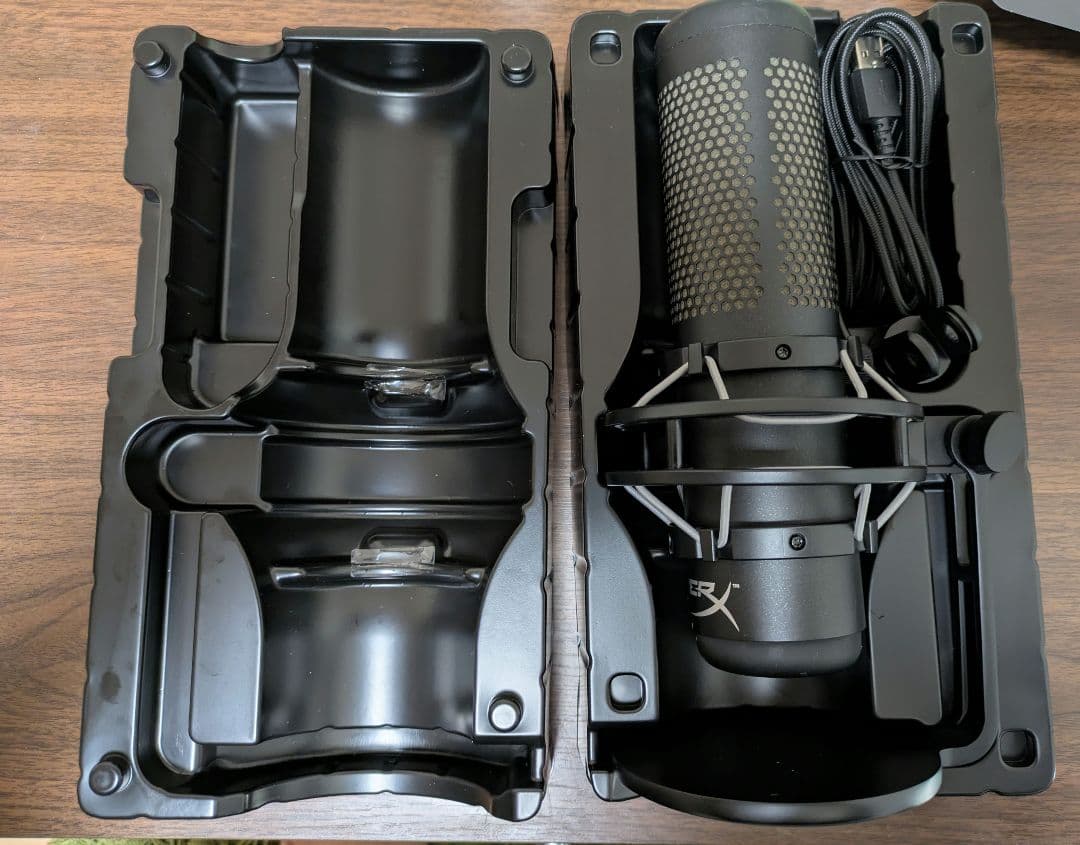 HyperX QuadCast S / USBコンデンサーマイク