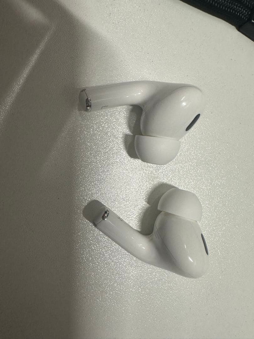 AirPods Pro 第2世代 ホワイト 充電ケース付き 純正品