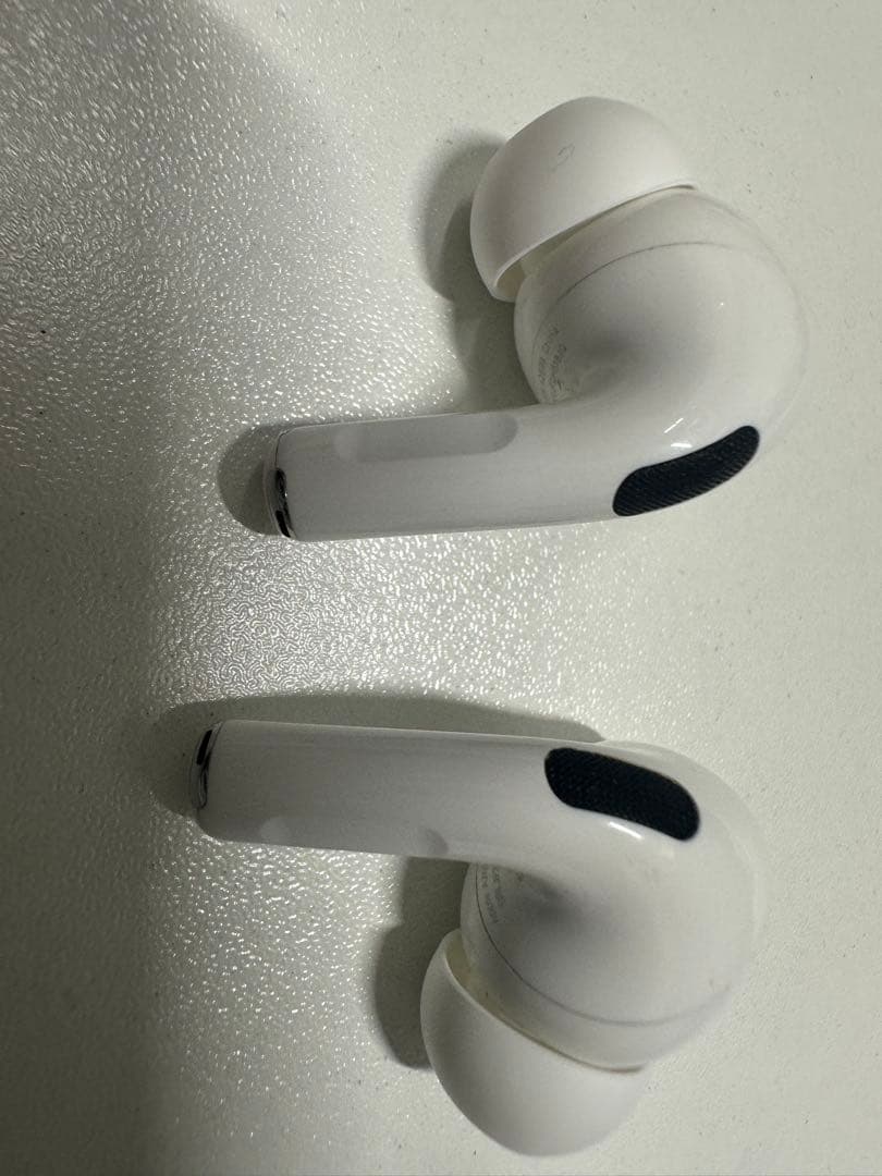 AirPods Pro 第2世代 ホワイト 充電ケース付き 純正品