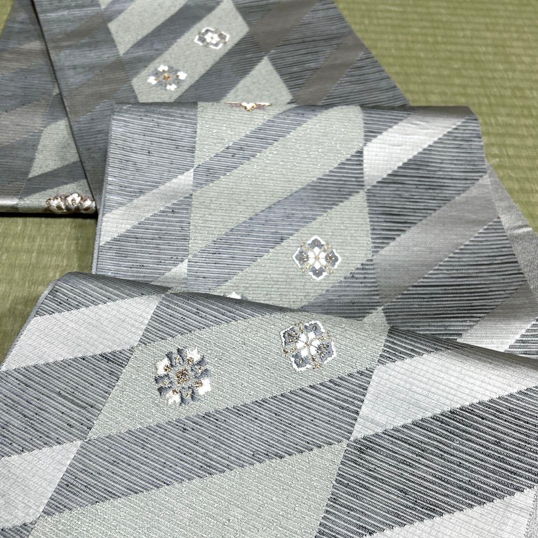 正絹　袋帯《幾何学　花紋様》