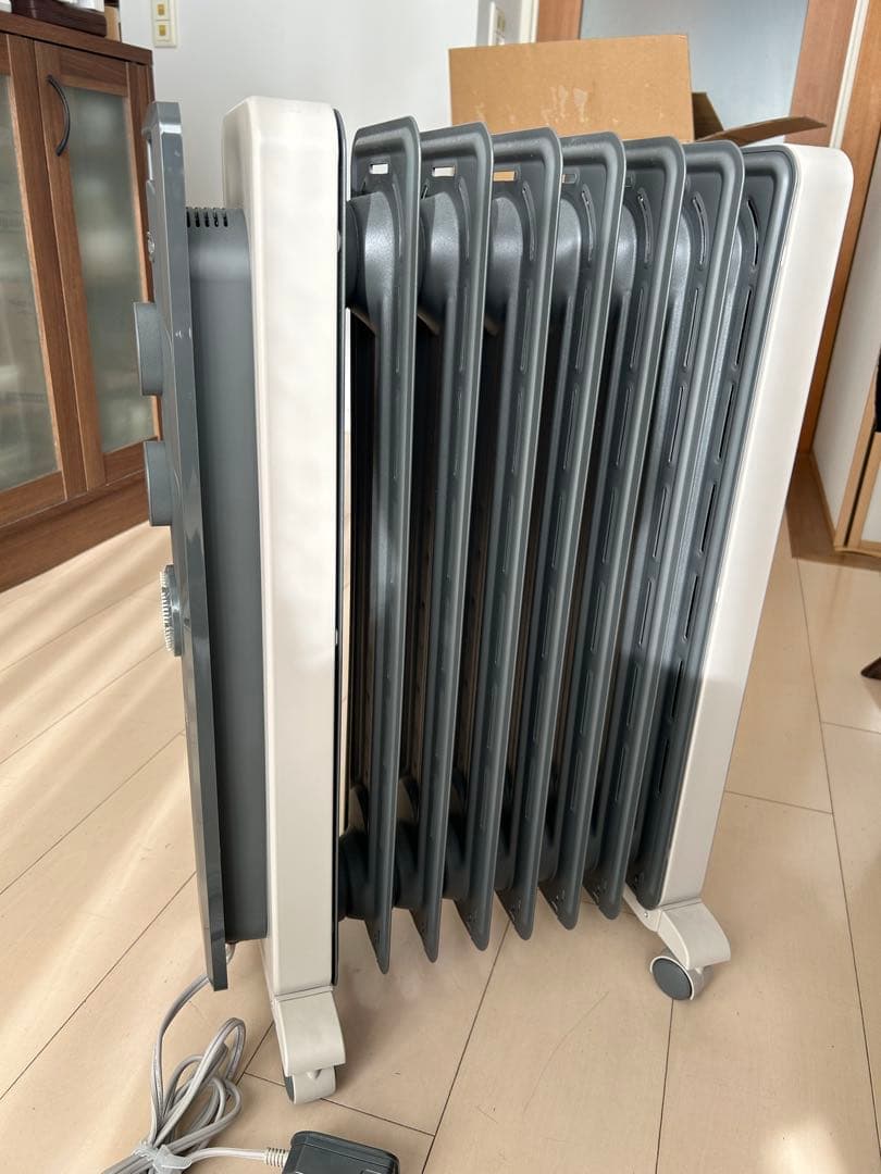 超美品！格安！オイルヒーター VertiClado グレー