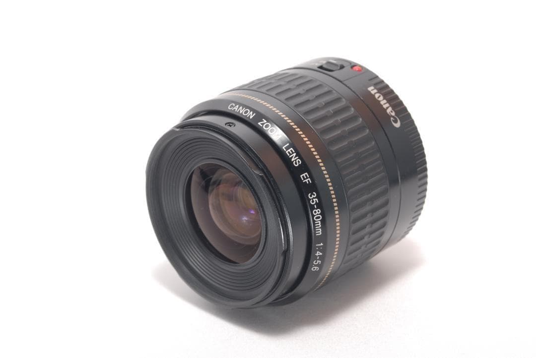 ⭐️届いてすぐ使える⭐️Canon Kiss X4 キャノン　デジタル一眼