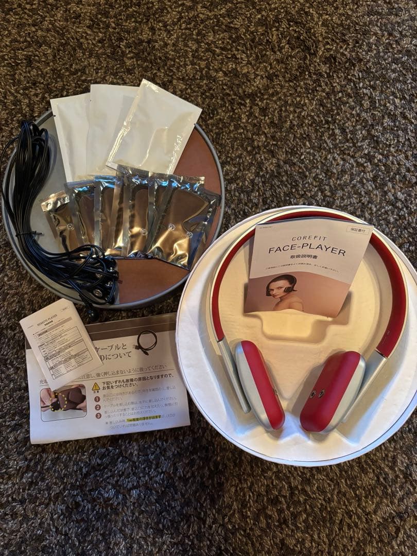 CORE FIT FACE-PLAYER Remote Player付き