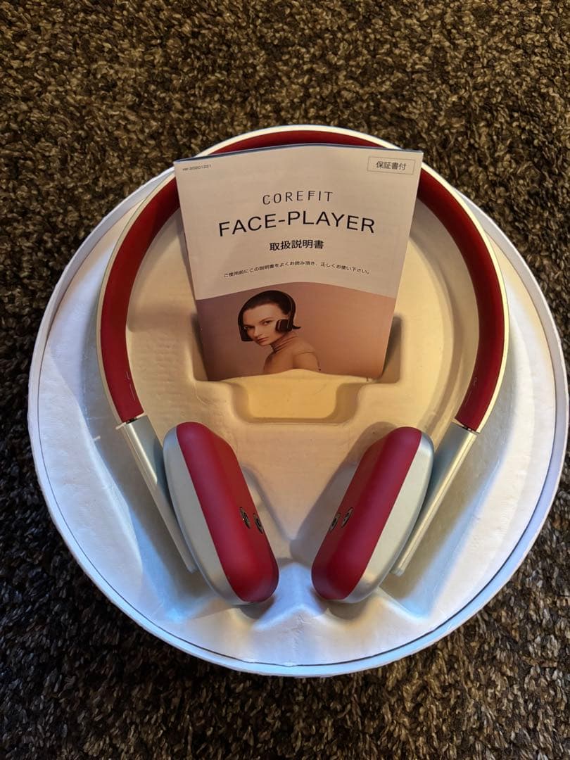 CORE FIT FACE-PLAYER Remote Player付き