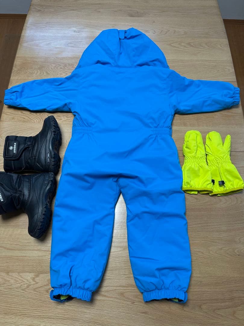 【美品】mont-bell 子ども用 スキーウェア90 ブーツ 手袋付き