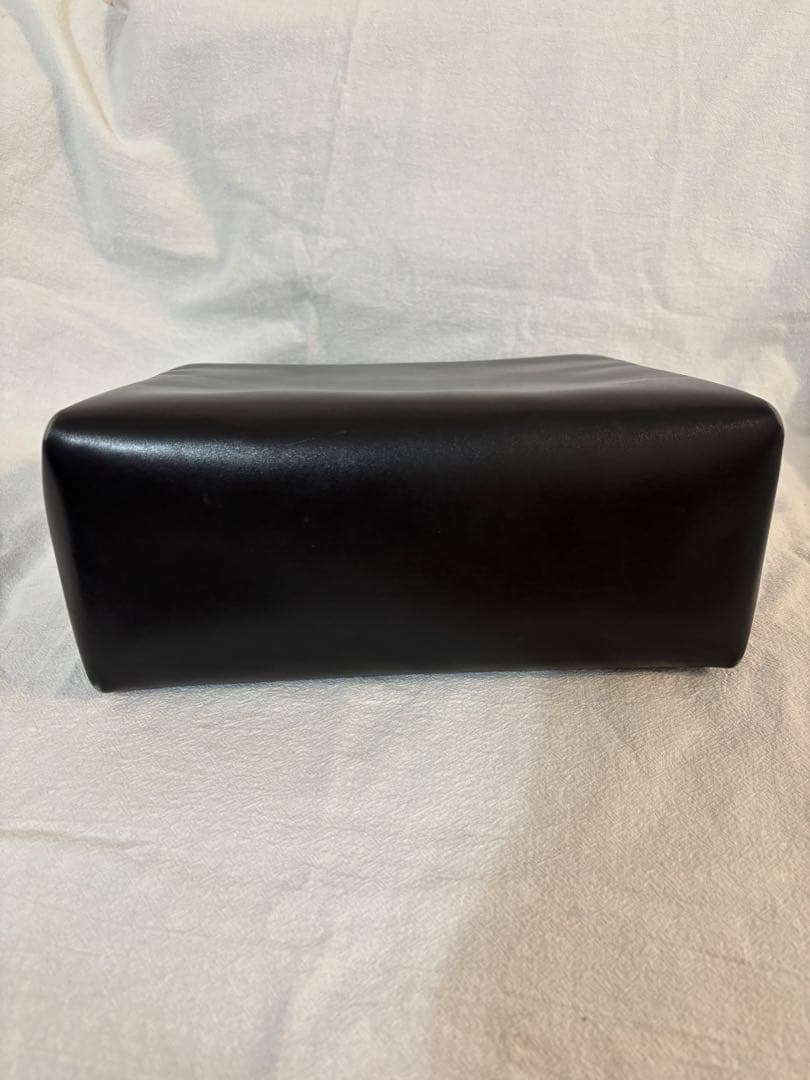 GUCCI Gフレーム ハンドバッグ 黒