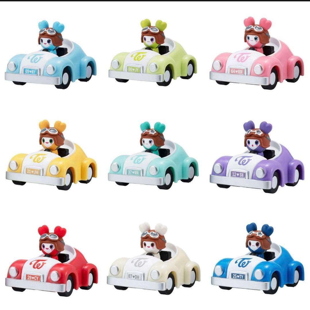 TWICE ガチャ コンプ セット まとめ グッズ バンダイ