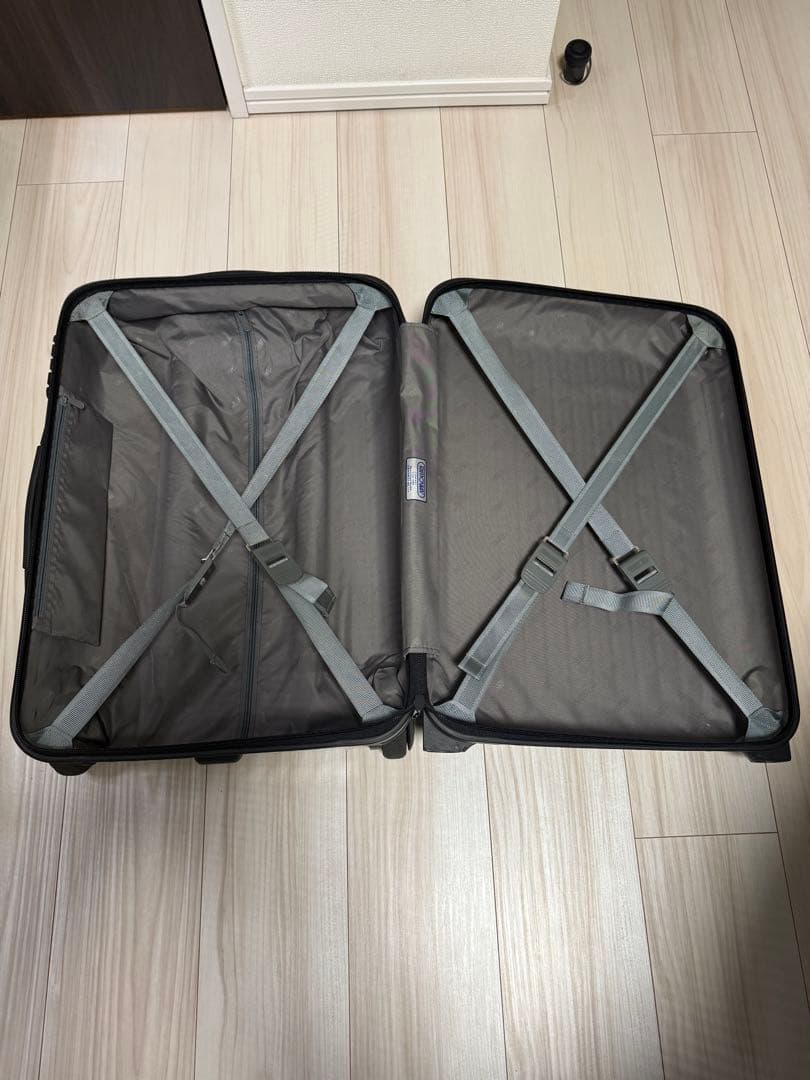 RIMOWA サルサ 35L 2輪 機内持ちサイズ