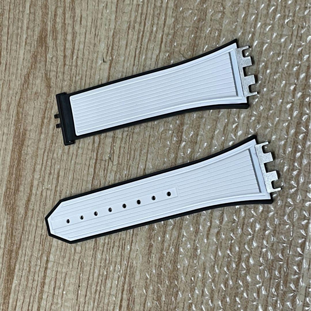 【正規品】HUBLOT用ホワイトラバーベルト42ミリ