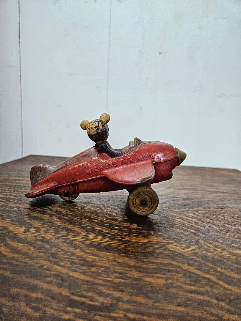 USAヴィンテージ サンラバー社製 ディズニー ラバートイ ミッキーのエアメール