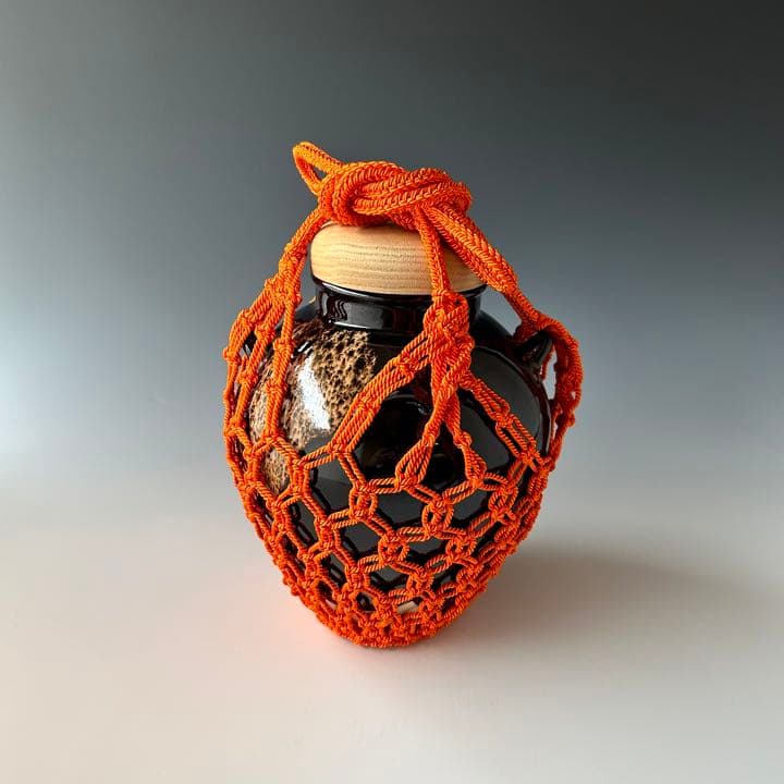 飾壷　かざり壷　天目釉　万代草山　共箱　網　三本組紐　口覆い付き　口切り　稽古