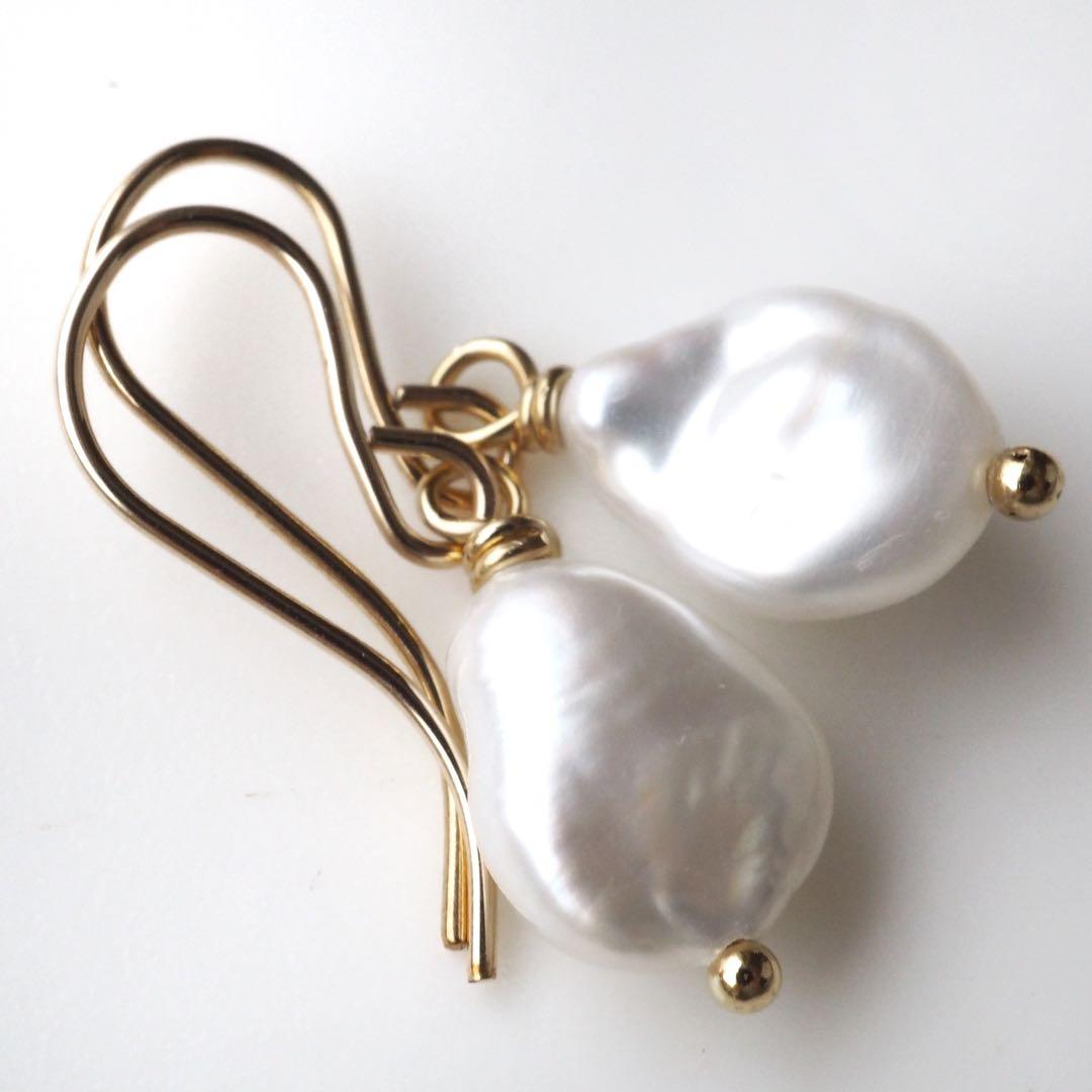 【Chikarin】天然水晶のバタフライモチーフネックレストップ