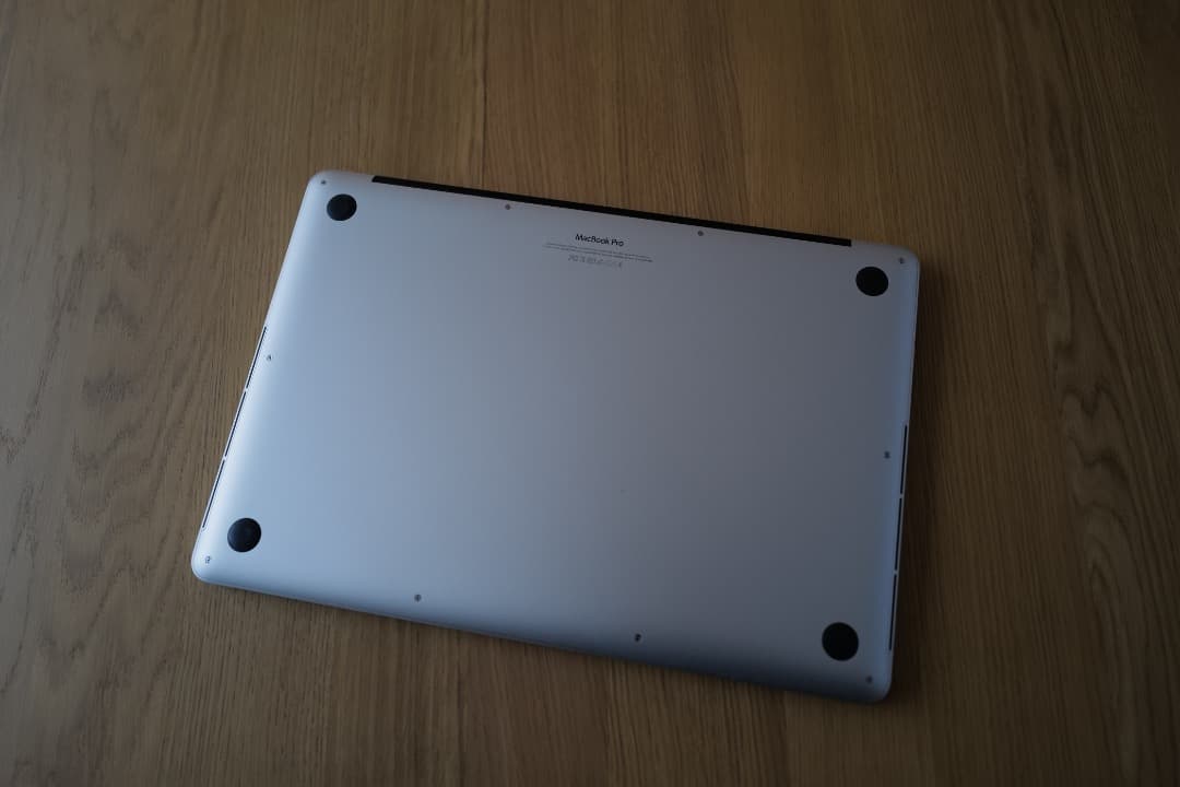 Apple MacBook 15インチ シルバー Mid 2015