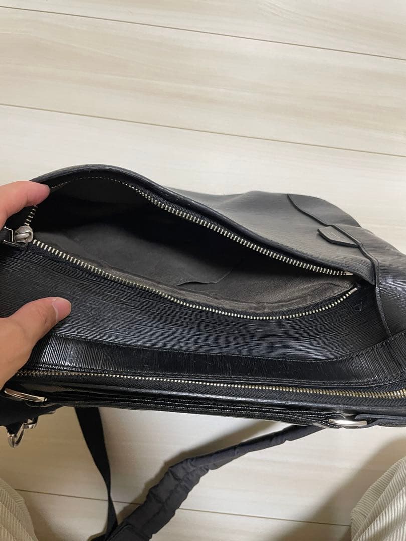 PELLE MORBIDAビジネスバッグ ブラック