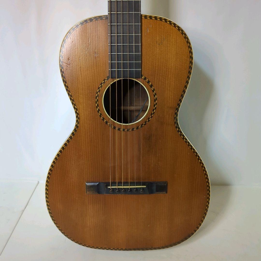Regal Parlor 1920′-1930′ Acoustic Guitar