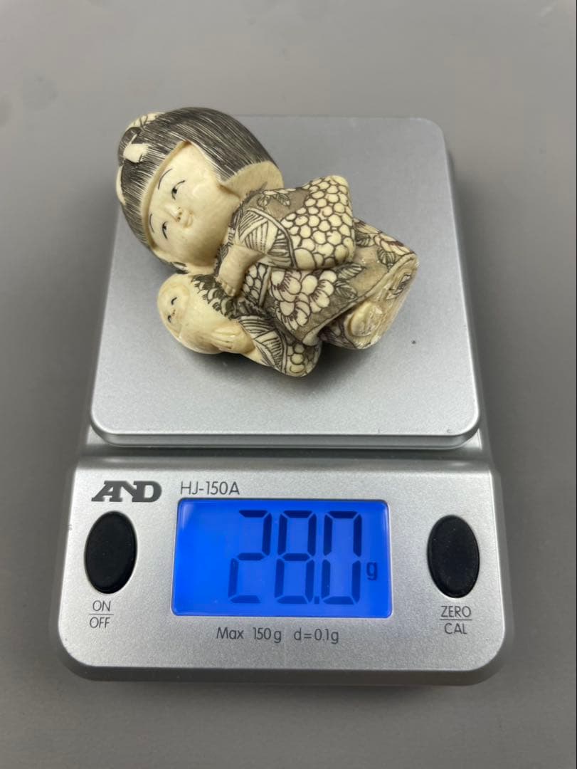 時代根付 極上細密彫り天然素材 白材 マンモス牙製 作家物 在銘 中国美術 唐子