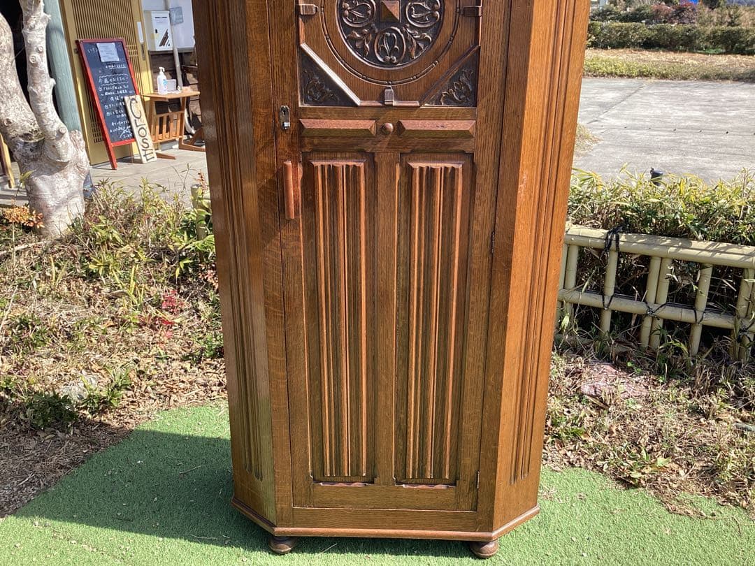 英国　アンティーク　ワードローブ　クローゼット　木製