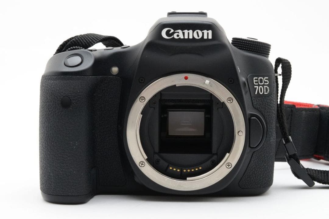 良品　2116ショット　キャノン EOS 70D ダブルレンズキット