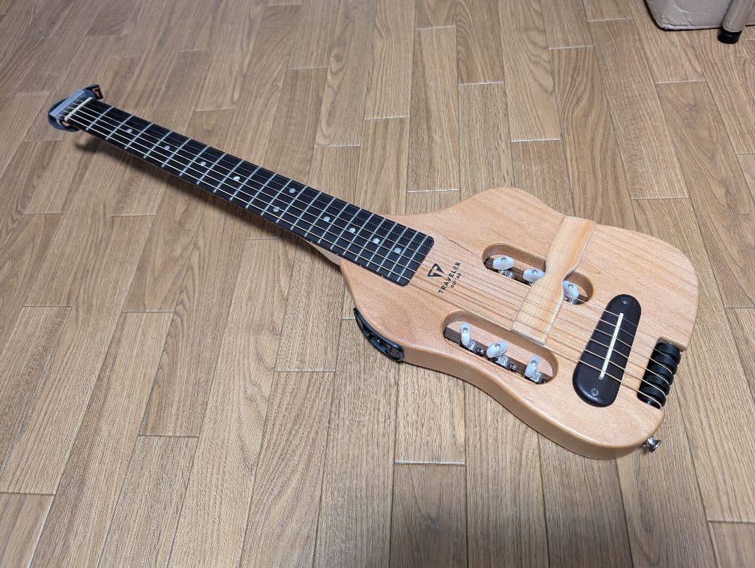 ギター Traveler Guitar escape