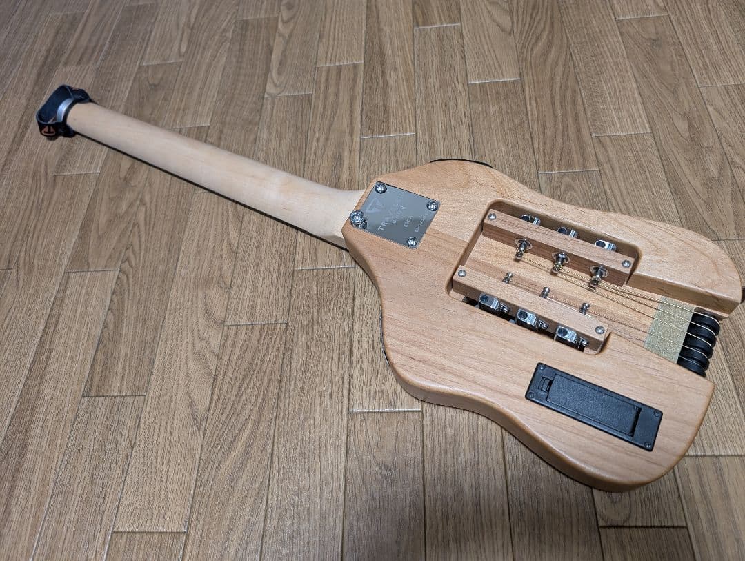 ギター Traveler Guitar escape