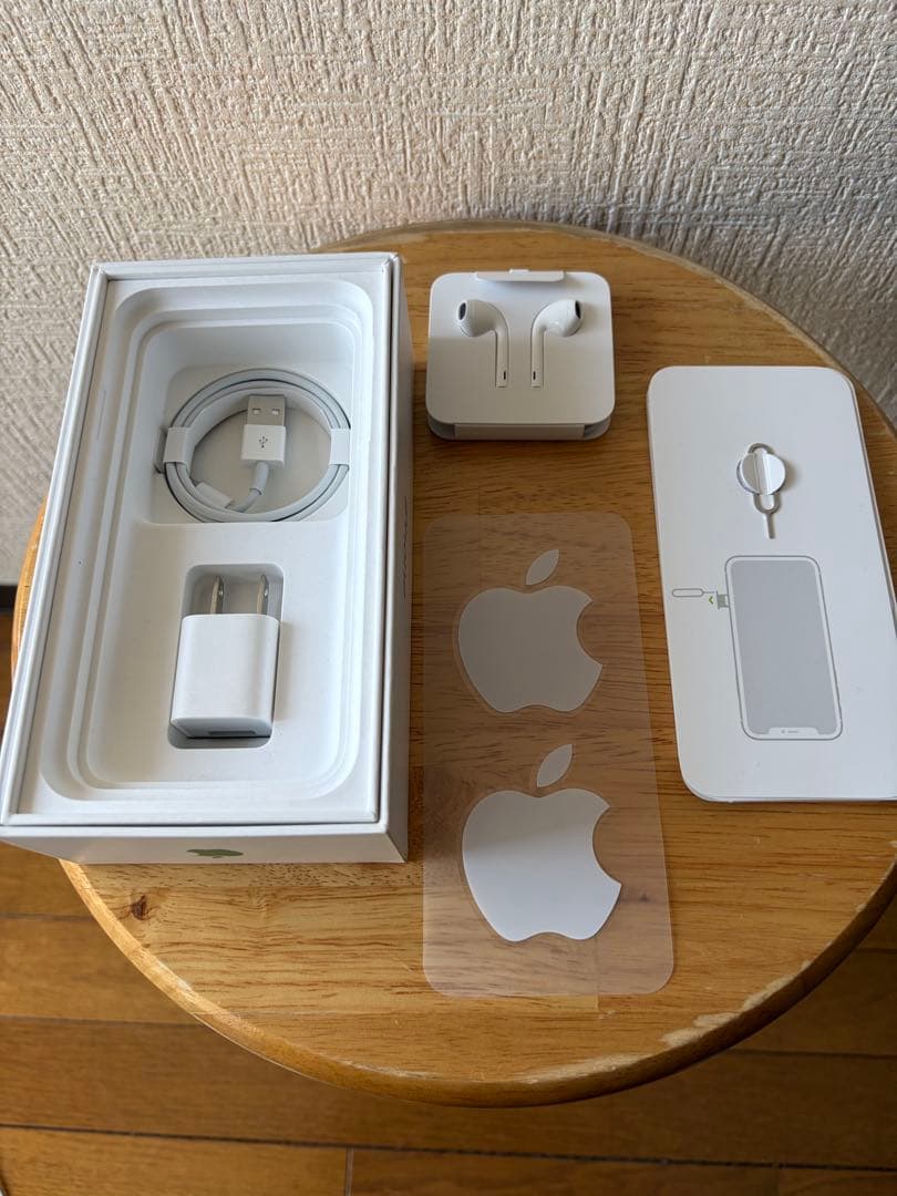 iPhone11 グリーン　64GB SIMフリー 本体 箱 付属品あり