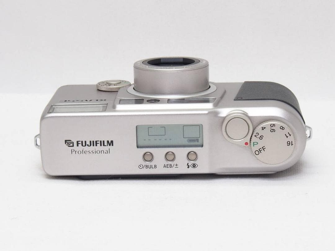 ■ほぼ新品■ FUJIFILM KLASSE シルバー 《 スレ無し 使用感無し