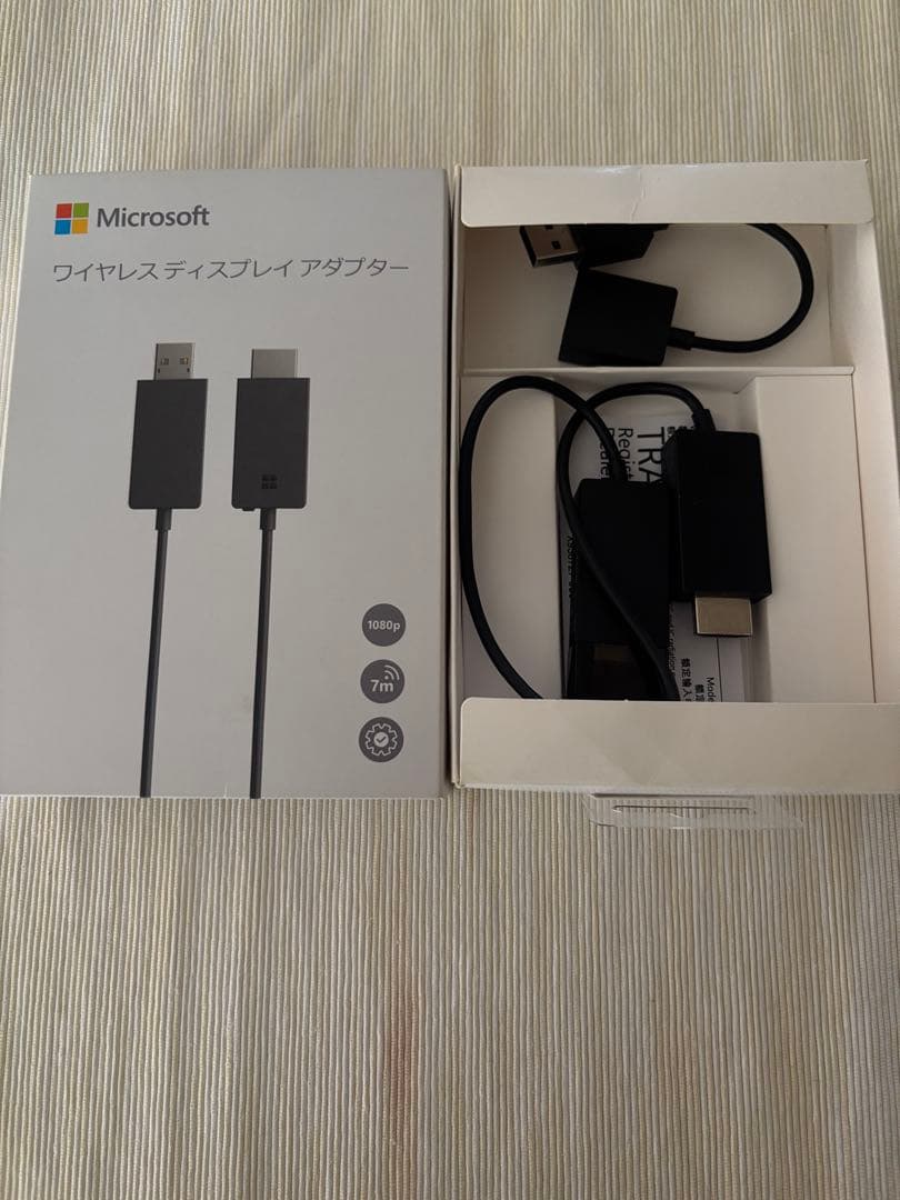 映像用ケーブル Microsoft P3Q-00009