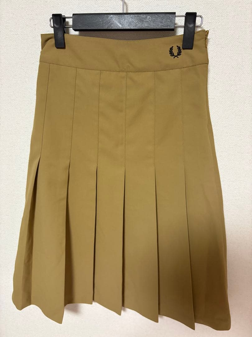 Ray Beams×FRED PERRY Tennis Pleats Skirt