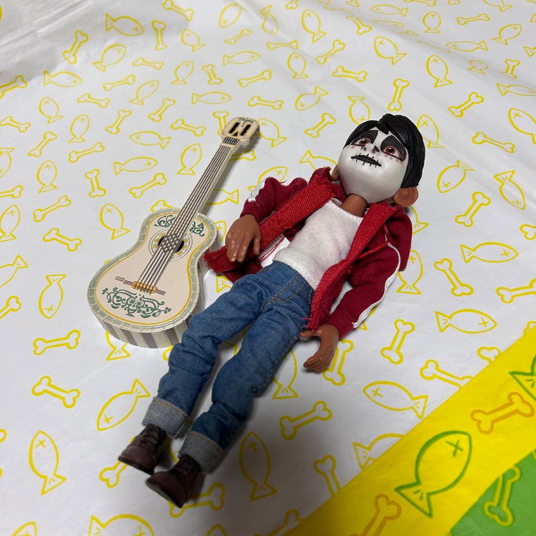 リメンバーミー COCO ミゲル ディズニー ドール フィギュア