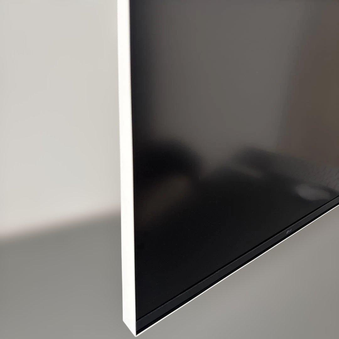 LG 4K スマートモニター 32SQ780S-W/31.5インチ