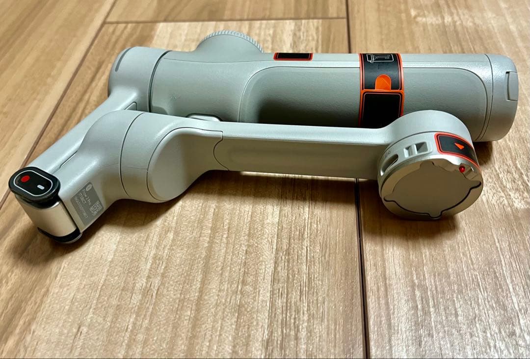 Insta360 Flow 2 Pro スタビライザー + Mount