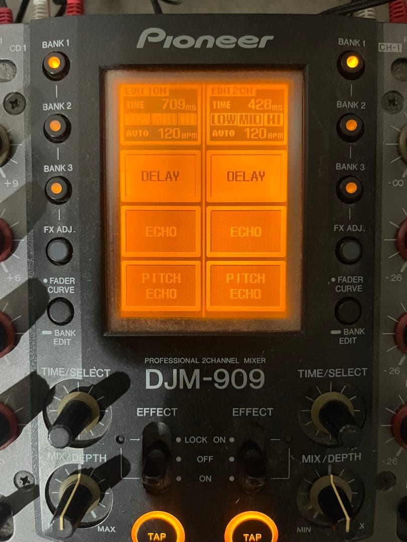 Pioneer DJM-909 DJミキサー　➕　serato SL4