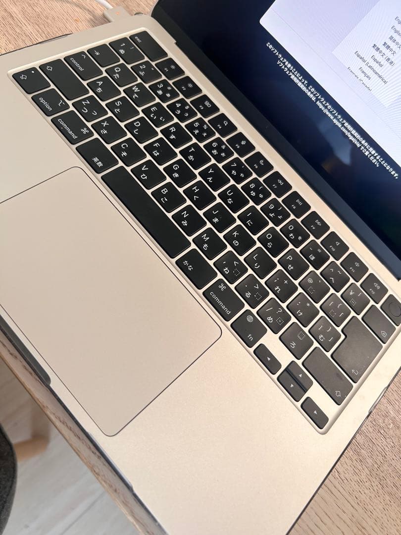 MacBook Air 13インチ　2022年 256GB